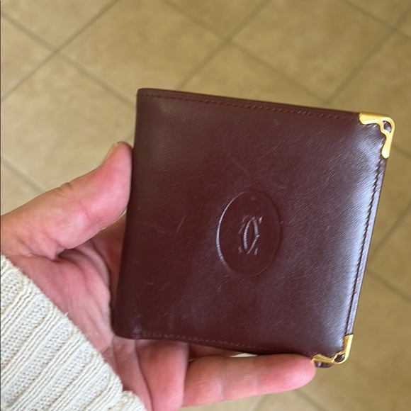 Cartier Burgundy Leather Wallet with Gold Accents - Picture 4 of 4